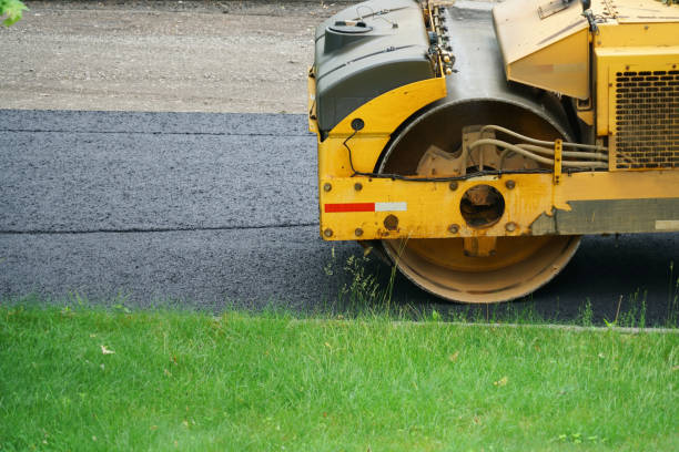 Best Driveway Maintenance Services  in Rochelle, IL